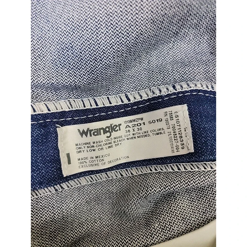 Wrangler Jeans Mens 36x30 Cowboy Cut Straight Blue Cotton‎ High Rise Rodeo NEW